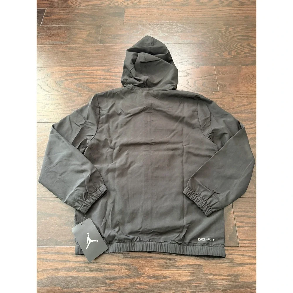 Jordan Boys Jumpman Windbreaker Jacket Black Dri-FIT 95C720-023 Size S 8-10Y